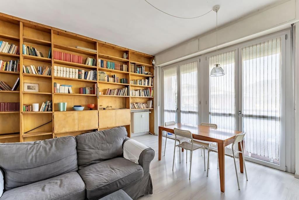 Attico Montiglio - Panorama-Wifi Apartment Collebeato Екстериор снимка