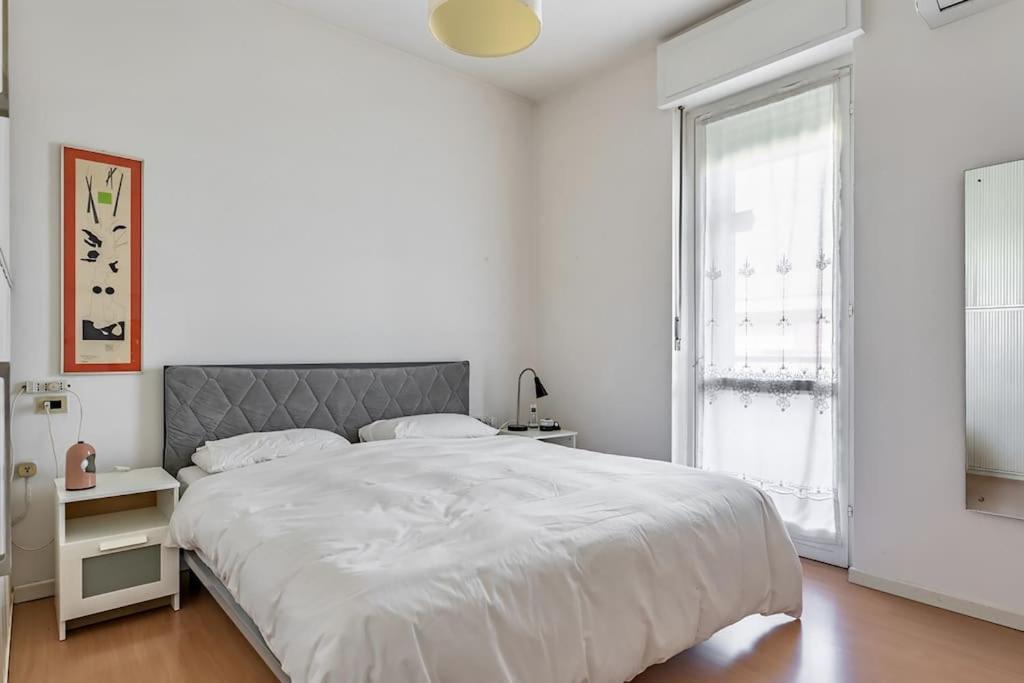 Attico Montiglio - Panorama-Wifi Apartment Collebeato Екстериор снимка
